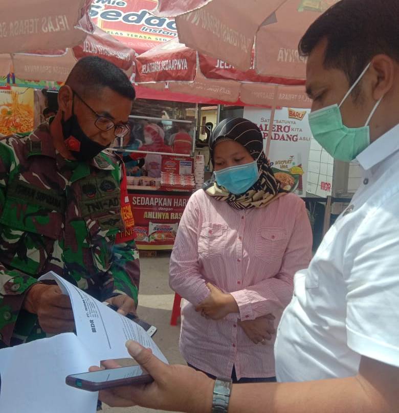 Makan Mie Sedap, Camat Siantar Turun Antisipasi Penyebaran Covid 19