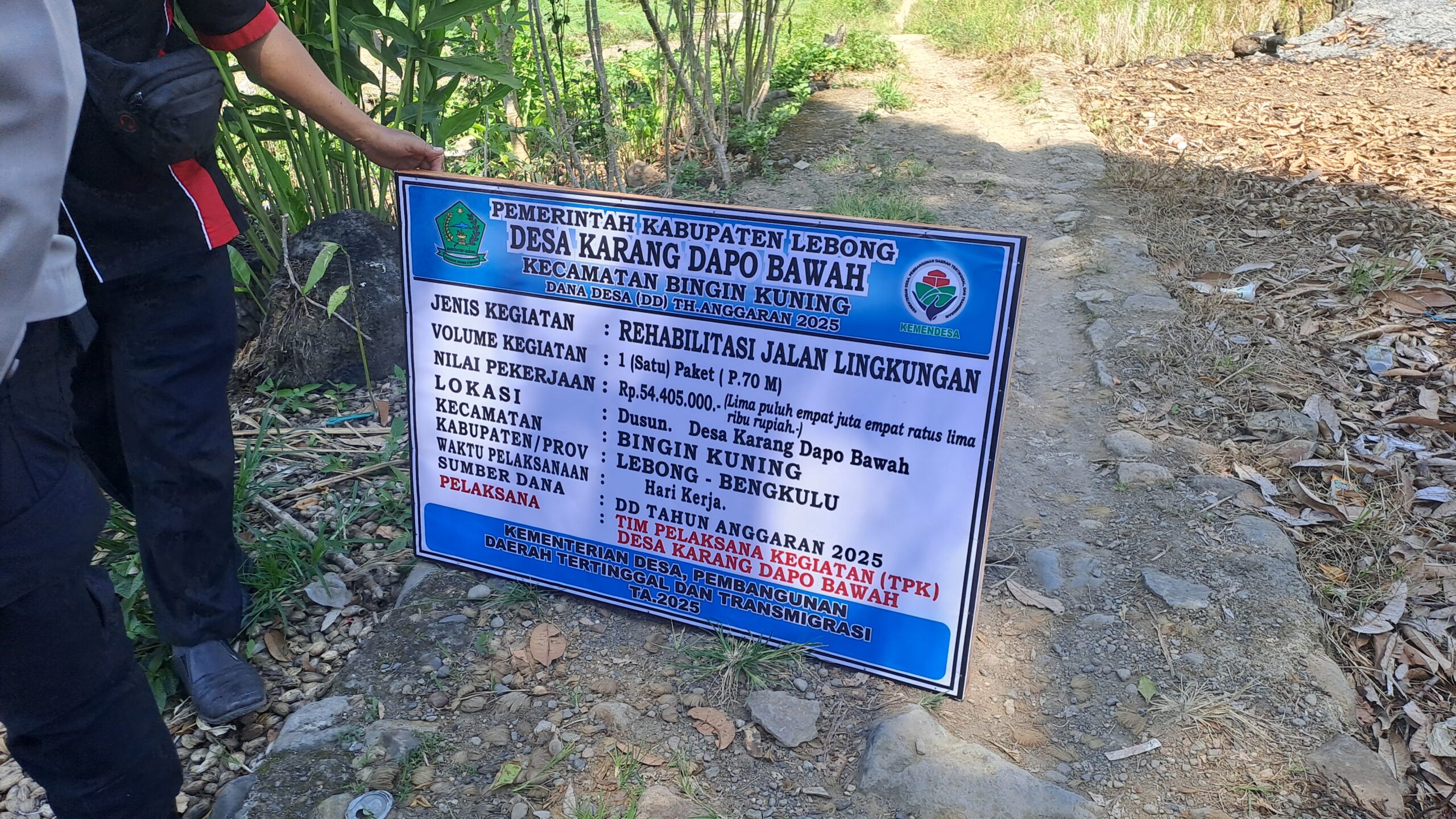 Pemdes Karang Dapo Bawah Gelar Titik Nol, Bangun JUT Rehab Jalan Lingkungan 1