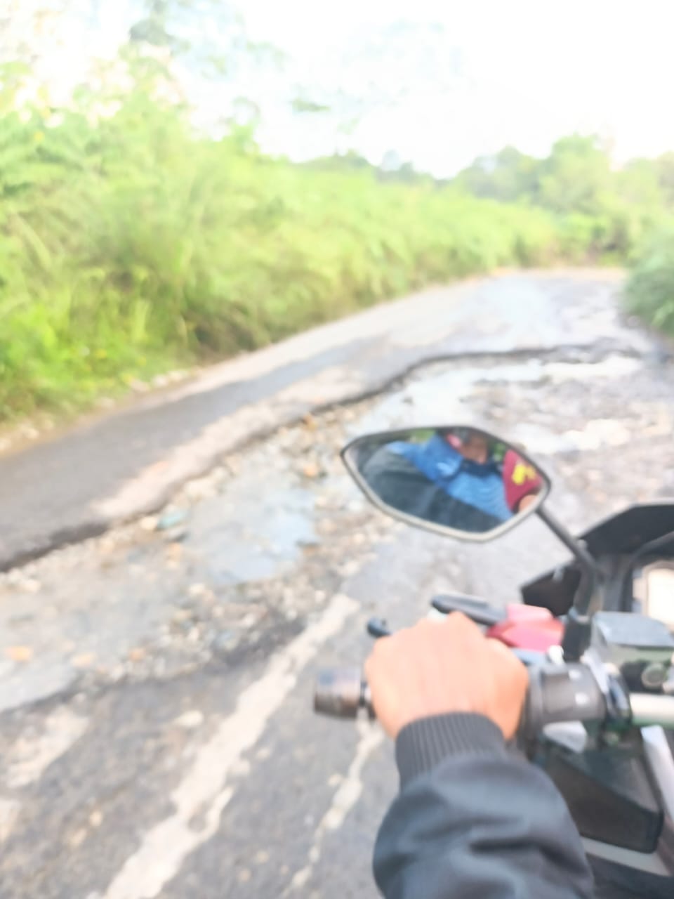 Warga Lebong "Gedor" Gubernur, Soal Titik Lokus Pembangunan Jalan Provinsi 11