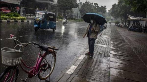 BMKG Ungkap Jadwal Puncak Musim Hujan 2026, Catat Waktunya